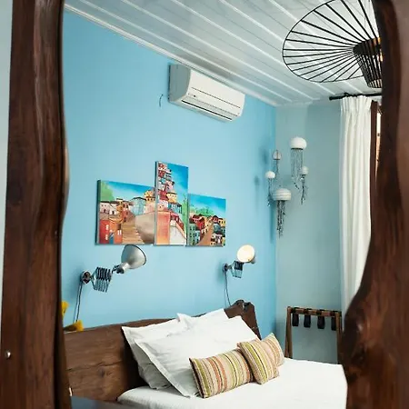 Favela Living Space 3* 하니아